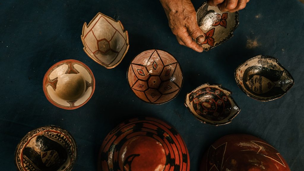 Manga Apa Ceramics